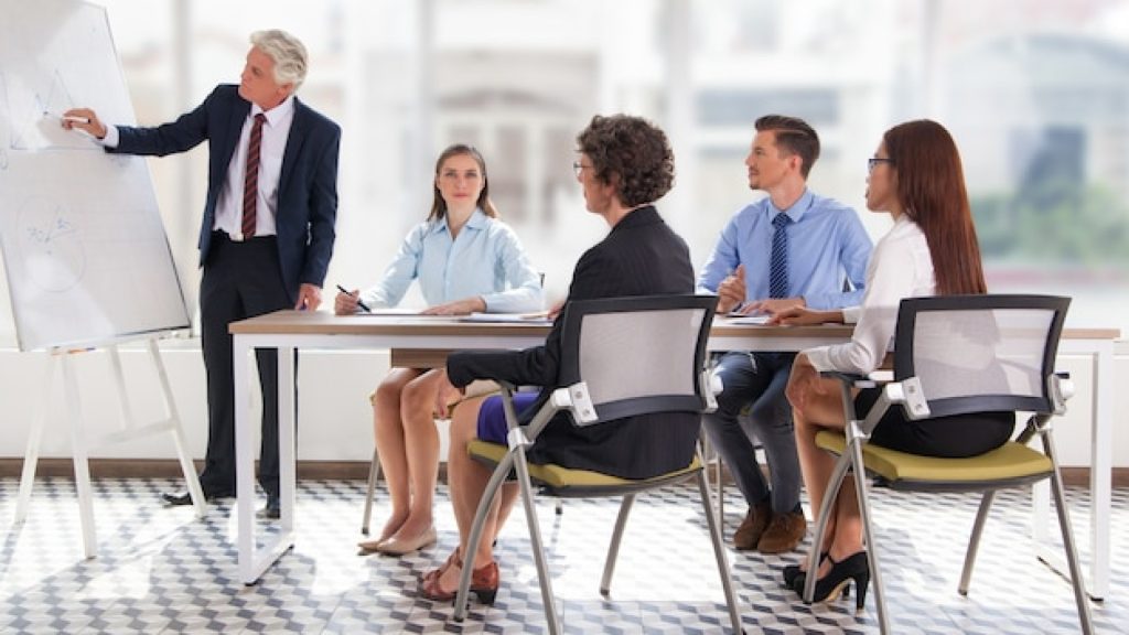 Comment accompagner la transformation organisationnelle grâce au coaching ?