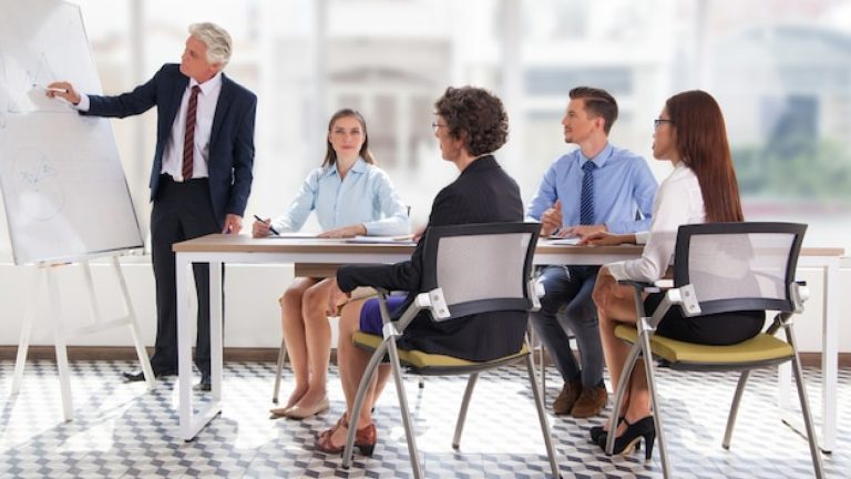 Comment accompagner la transformation organisationnelle grâce au coaching ?